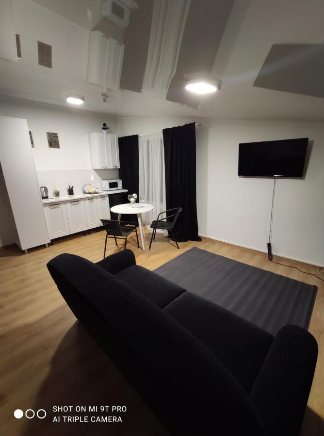Studio In The Center City Kischinau Exterior foto